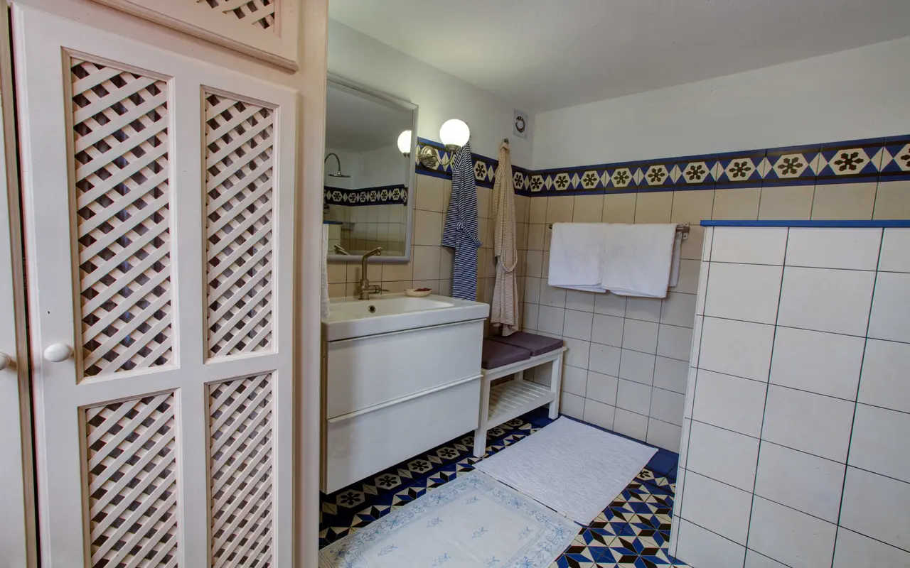 messages.bathroom_image2